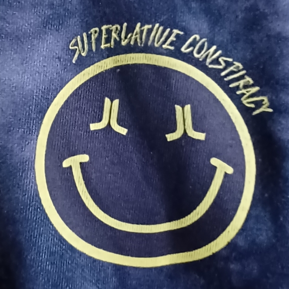 (NWOT)HOODIE - Picture 2 of 5